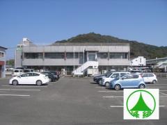 株式会社　峰組