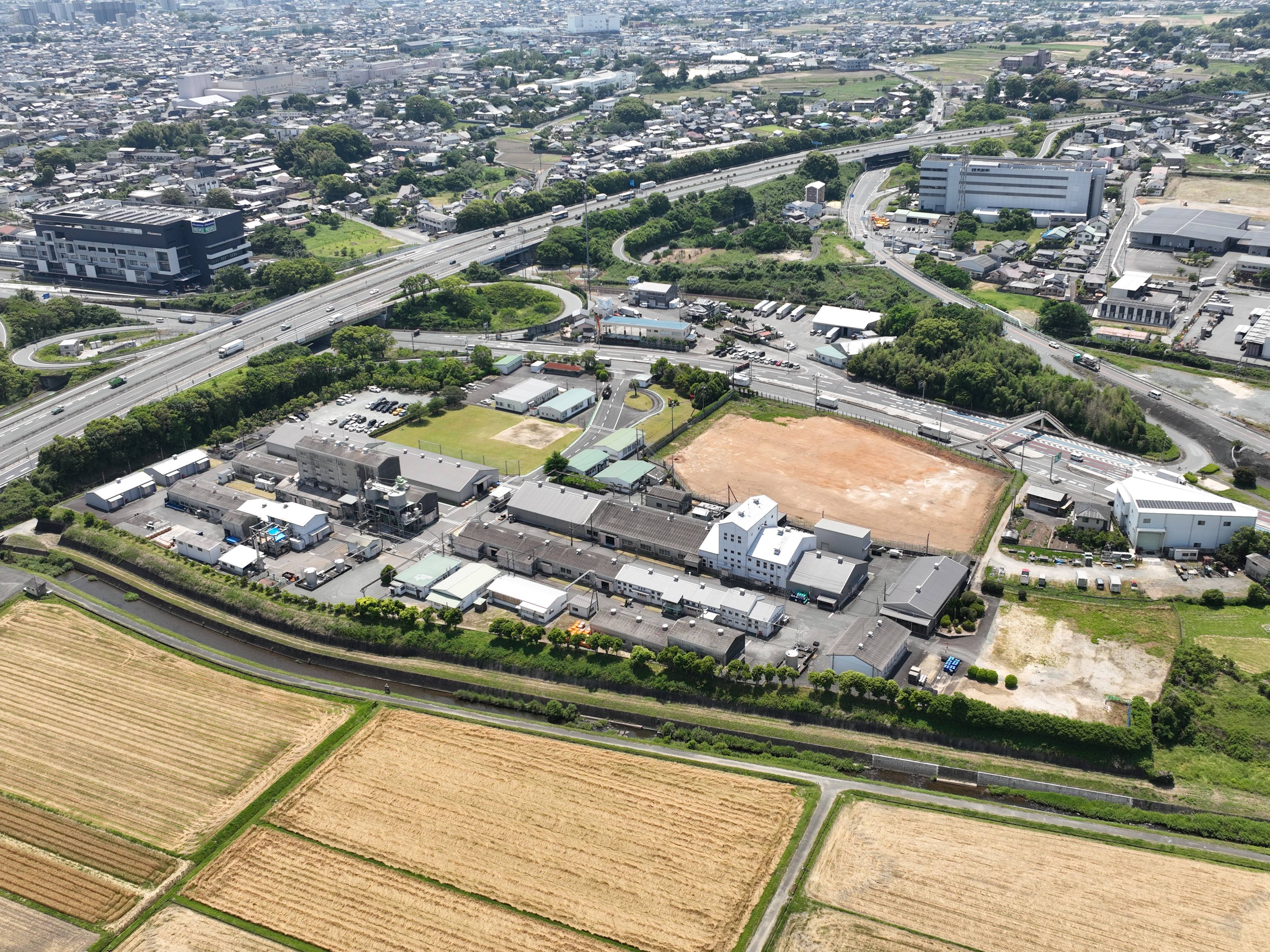 エムシークロップ＆ライフ化成株式会社写真１