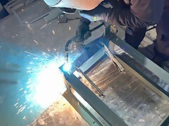 有限会社上原機工写真１