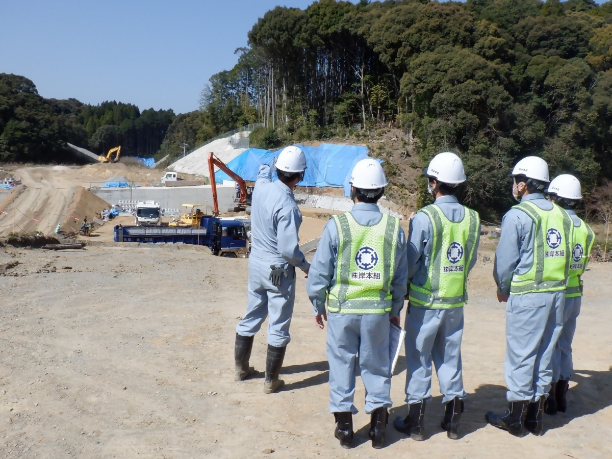 株式会社岸本組写真２