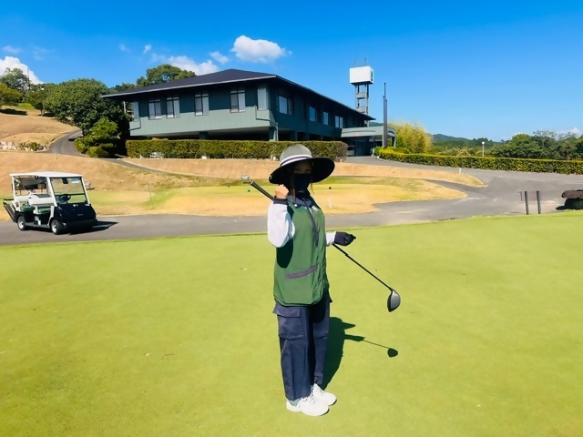 さがの森ゴルフ倶楽部株式会社写真２
