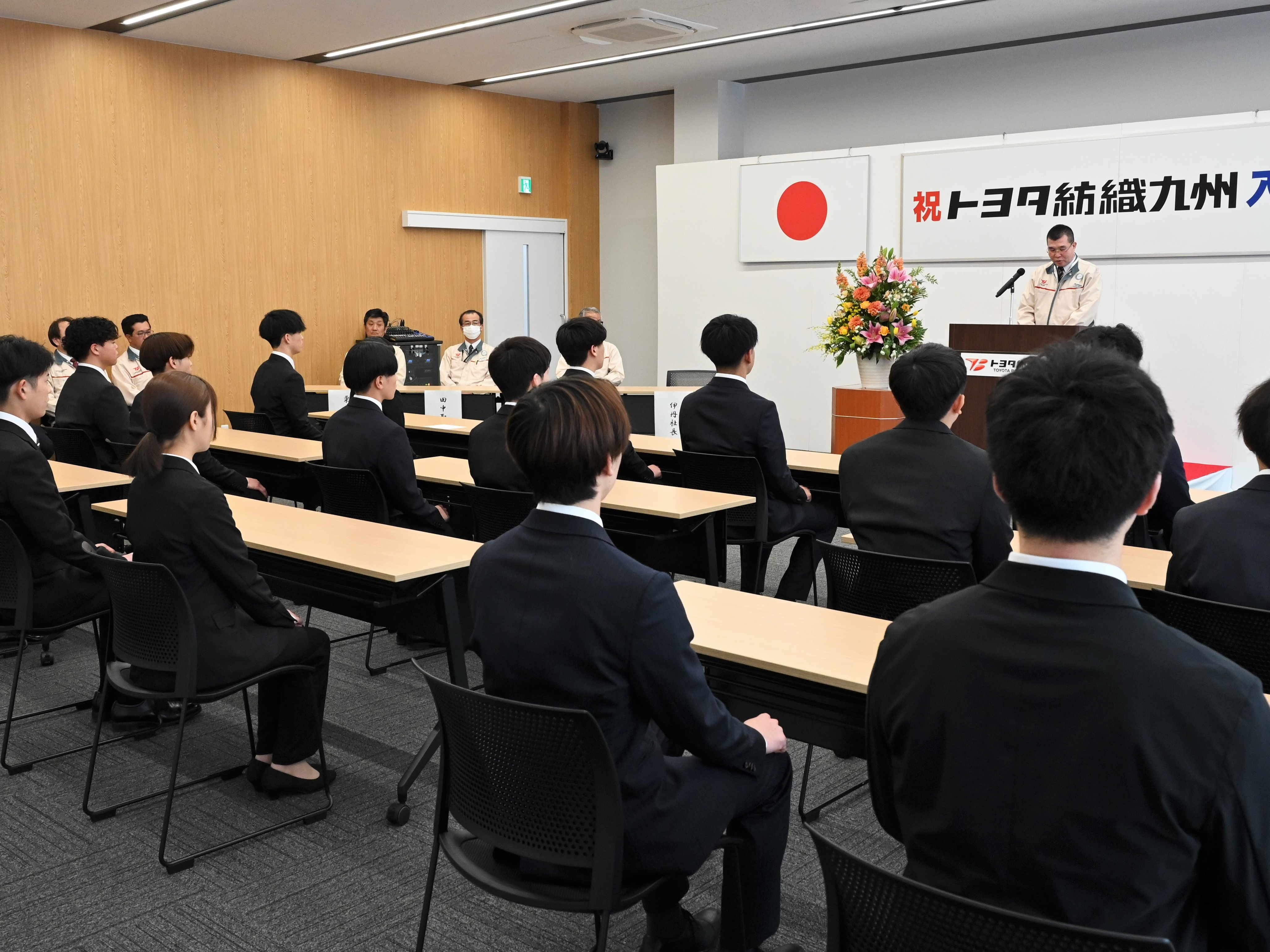 トヨタ紡織九州株式会社写真３