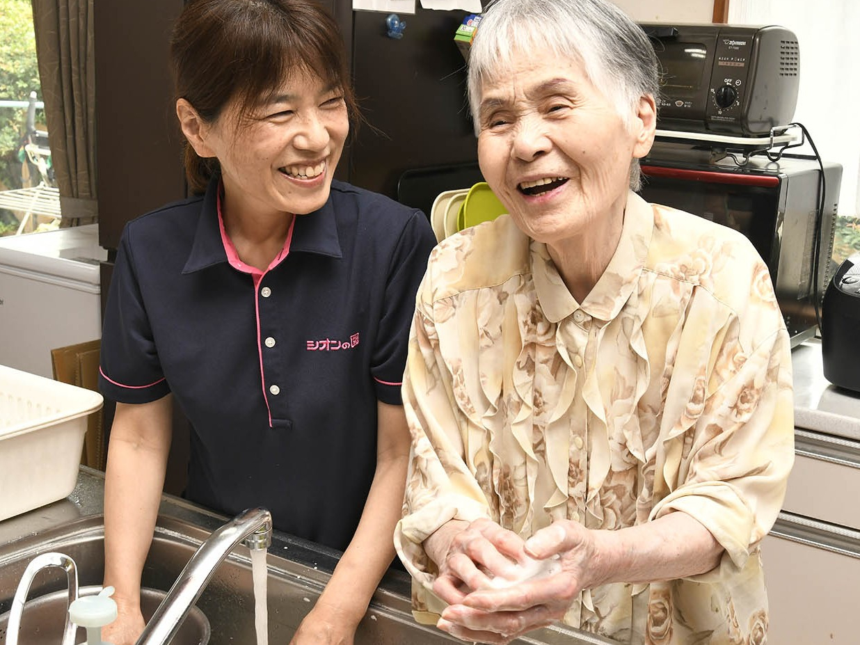 社会福祉法人佐賀キリスト教事業団　介護保険総合ケアセンター　シオンの園写真４