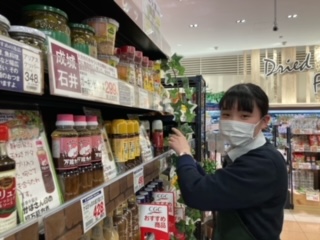 株式会社　まいづる百貨店写真４